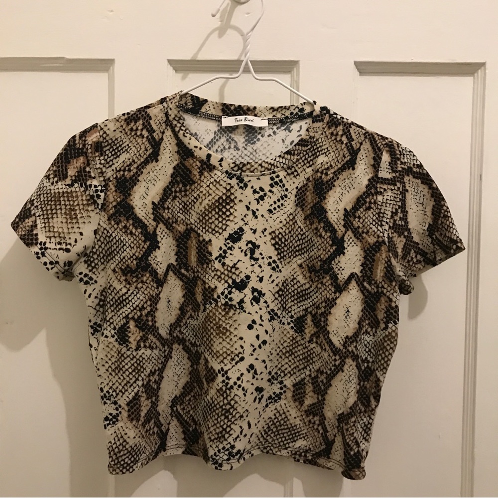 Très bien super soft crop top